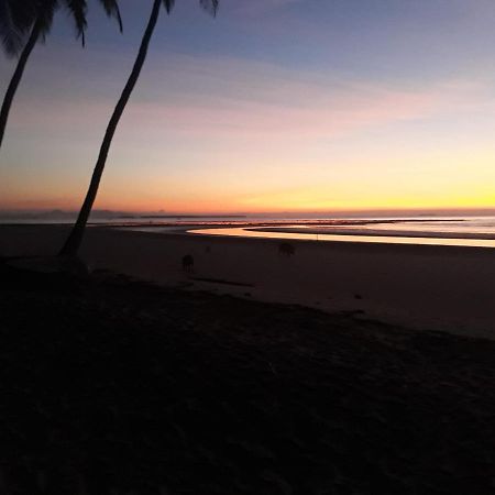 Peace & Love Beach Club Roxas (Palawan) Exterior foto