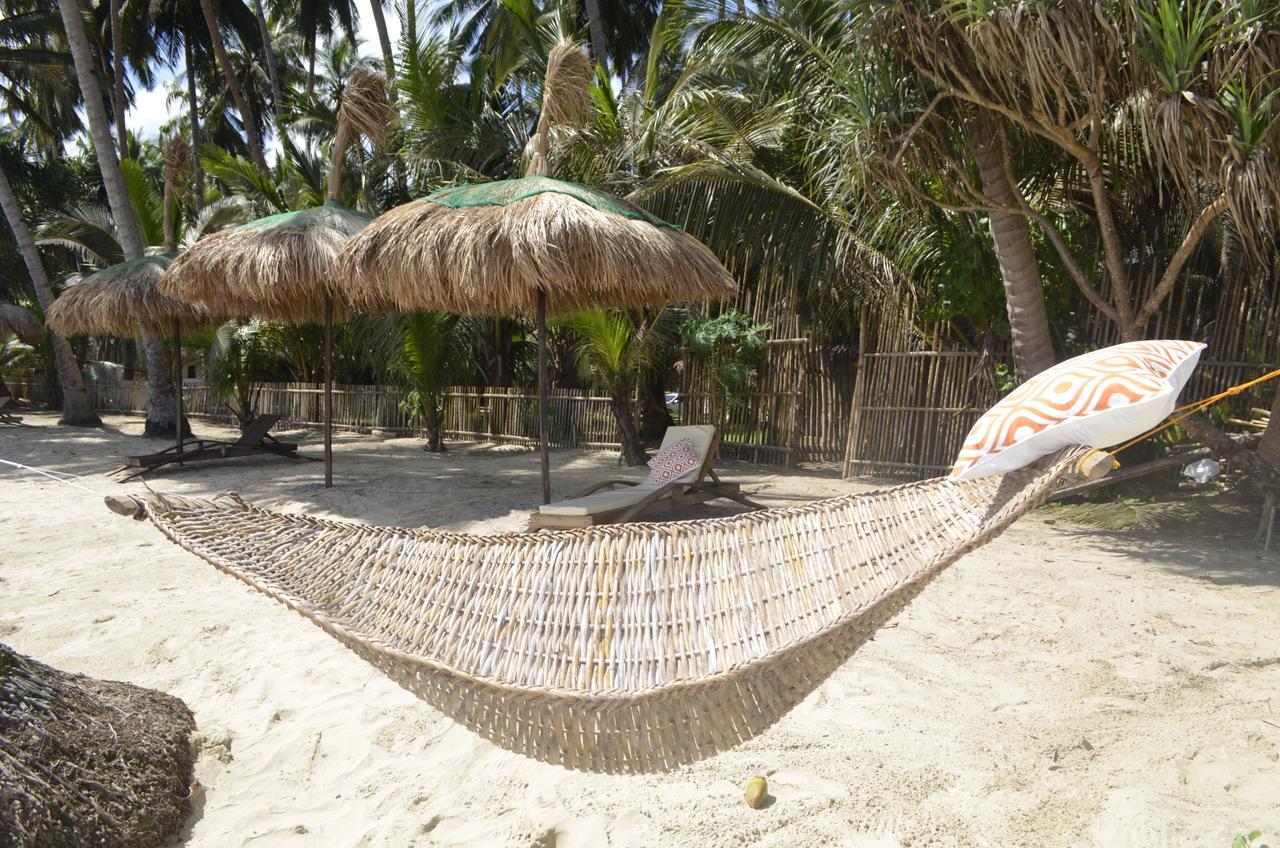 Peace & Love Beach Club Roxas (Palawan) Exterior foto