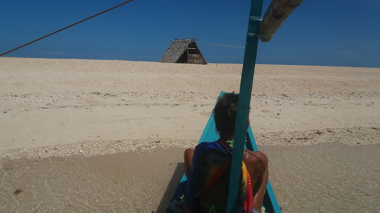 Peace & Love Beach Club Roxas (Palawan) Exterior foto