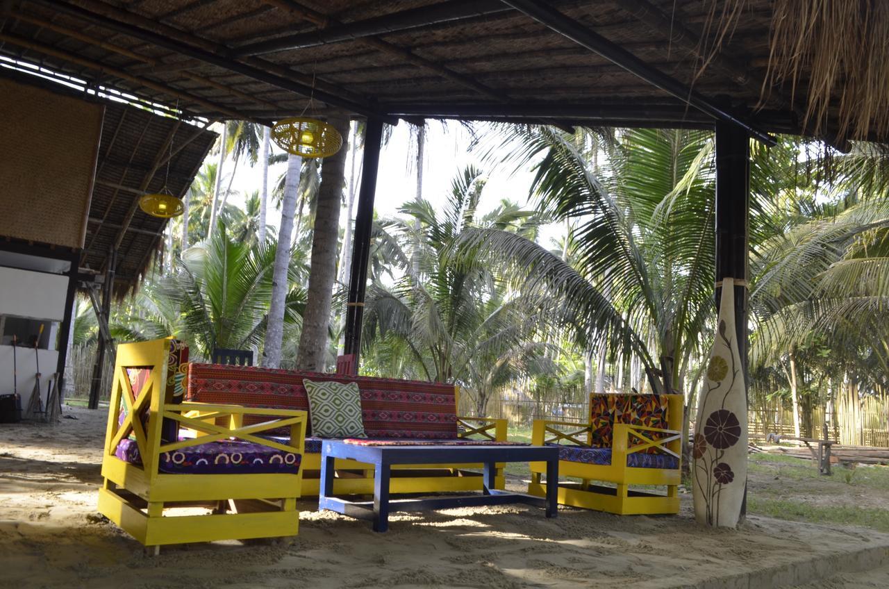 Peace & Love Beach Club Roxas (Palawan) Exterior foto