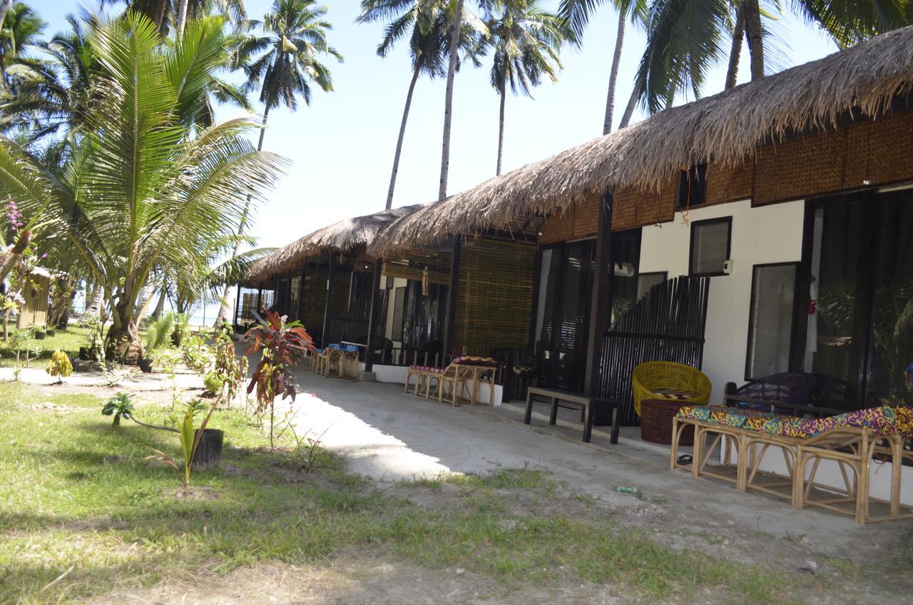Peace & Love Beach Club Roxas (Palawan) Exterior foto