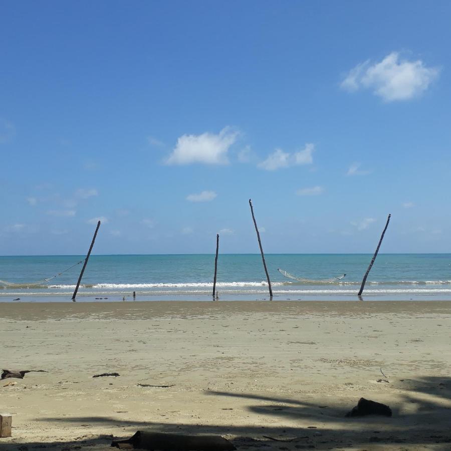 Peace & Love Beach Club Roxas (Palawan) Exterior foto