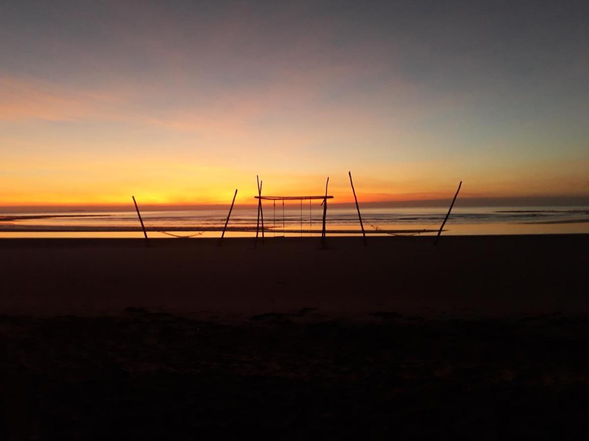 Peace & Love Beach Club Roxas (Palawan) Exterior foto